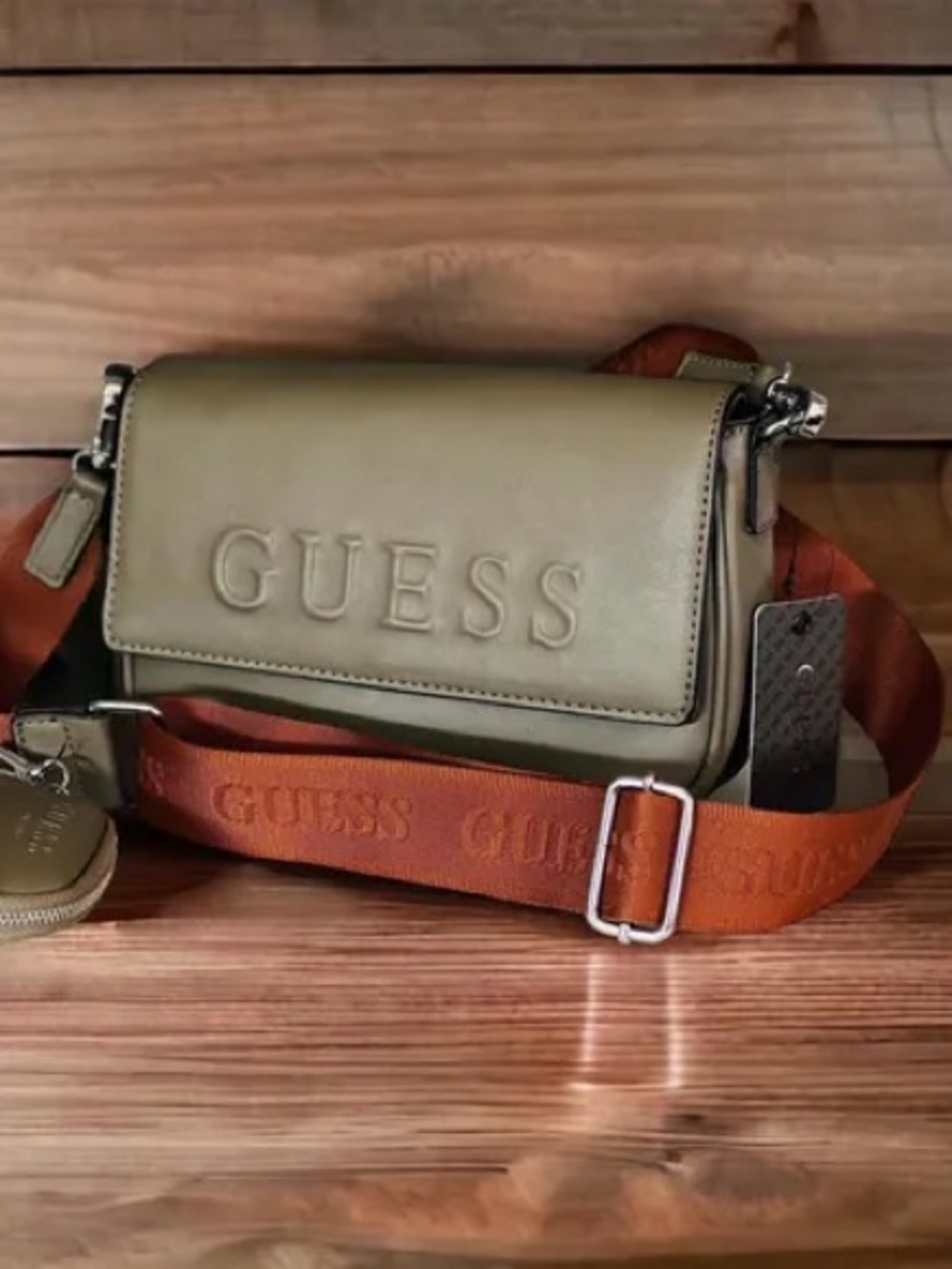~GUESS Embroidered Olive Crossbody Purse w/Cognac Strap & Attached Coin Bag~
